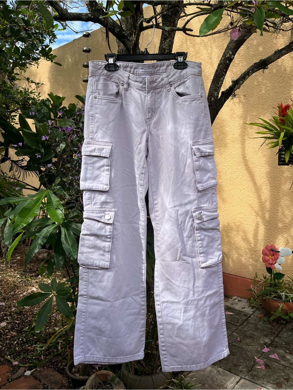 Garage Cream Cargo Pants - Wide Leg Pocket Detail, Women’s size 0